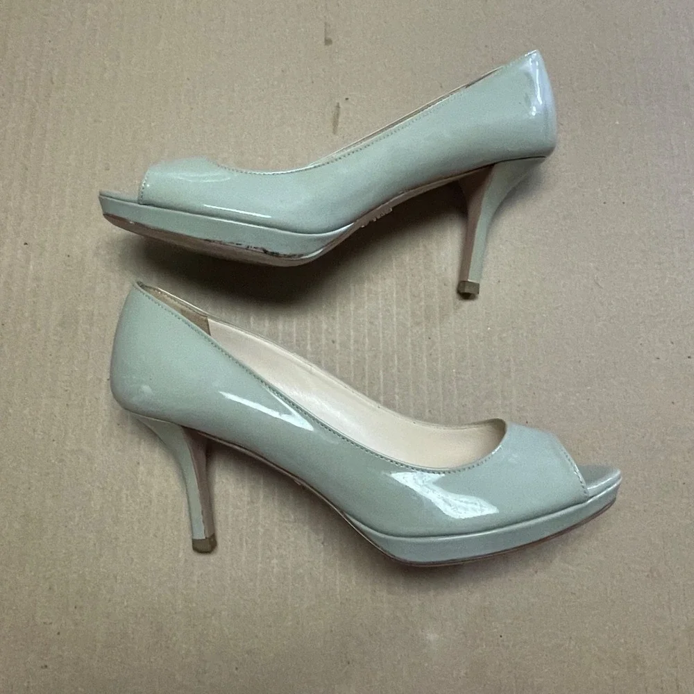 Vintage Prada 2000s Gray Patent Leather Peep Toe Platform Pumps Sz 37.5 As Is